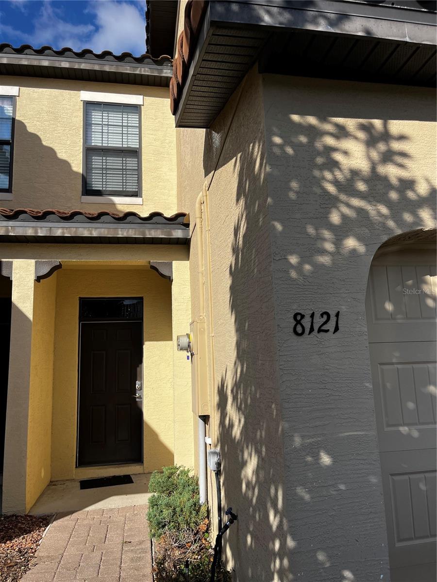 8121 Roseville Boulevard, FL