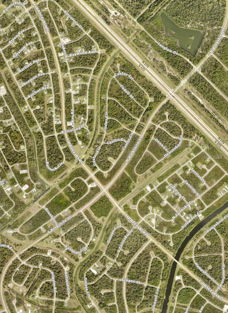 Custer Circle, FL