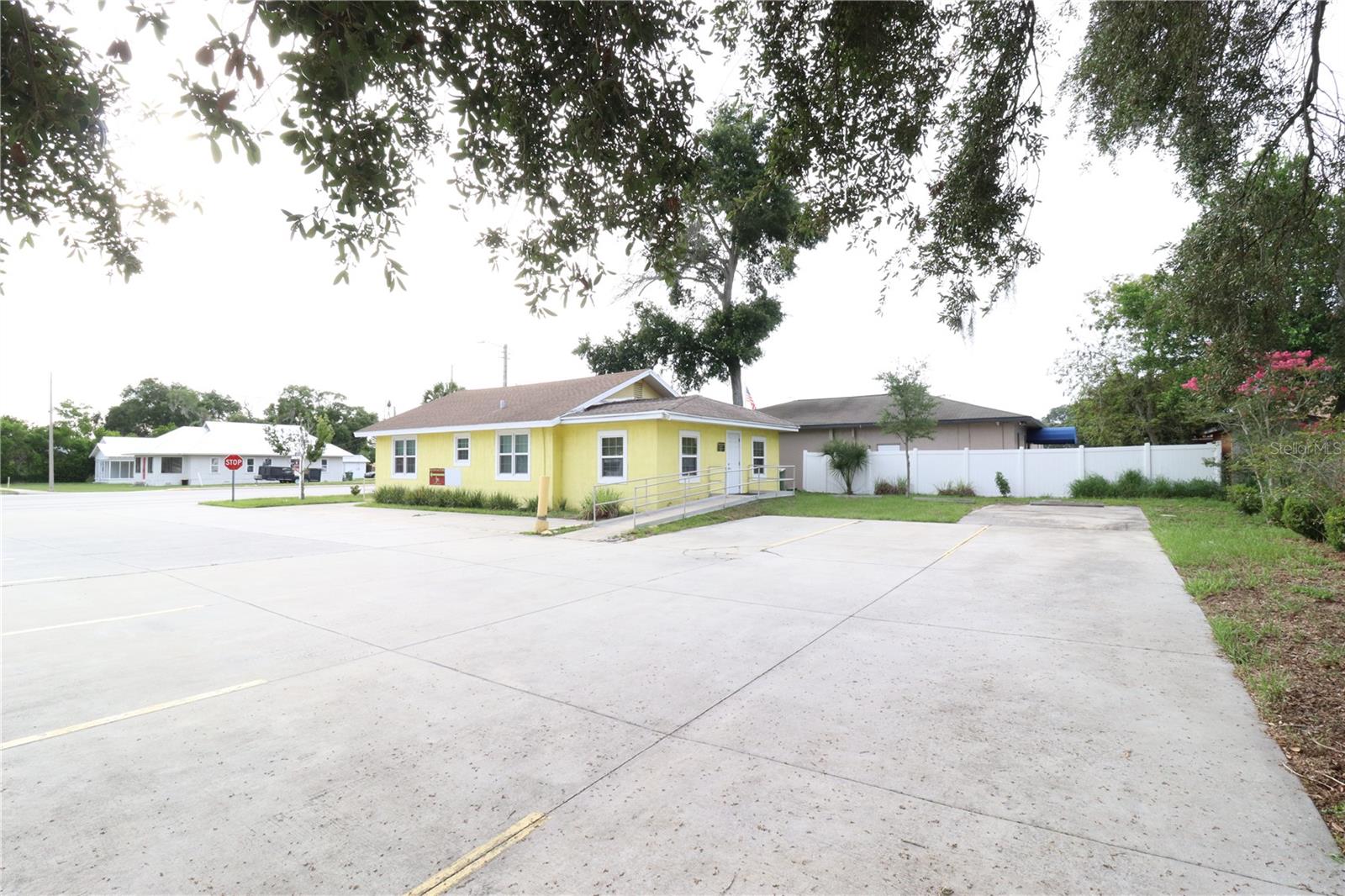 524 1st Street, FL
