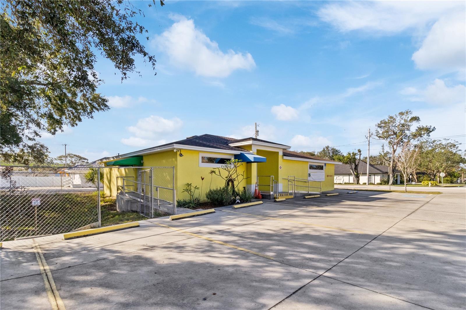 632 1st Street, FL
