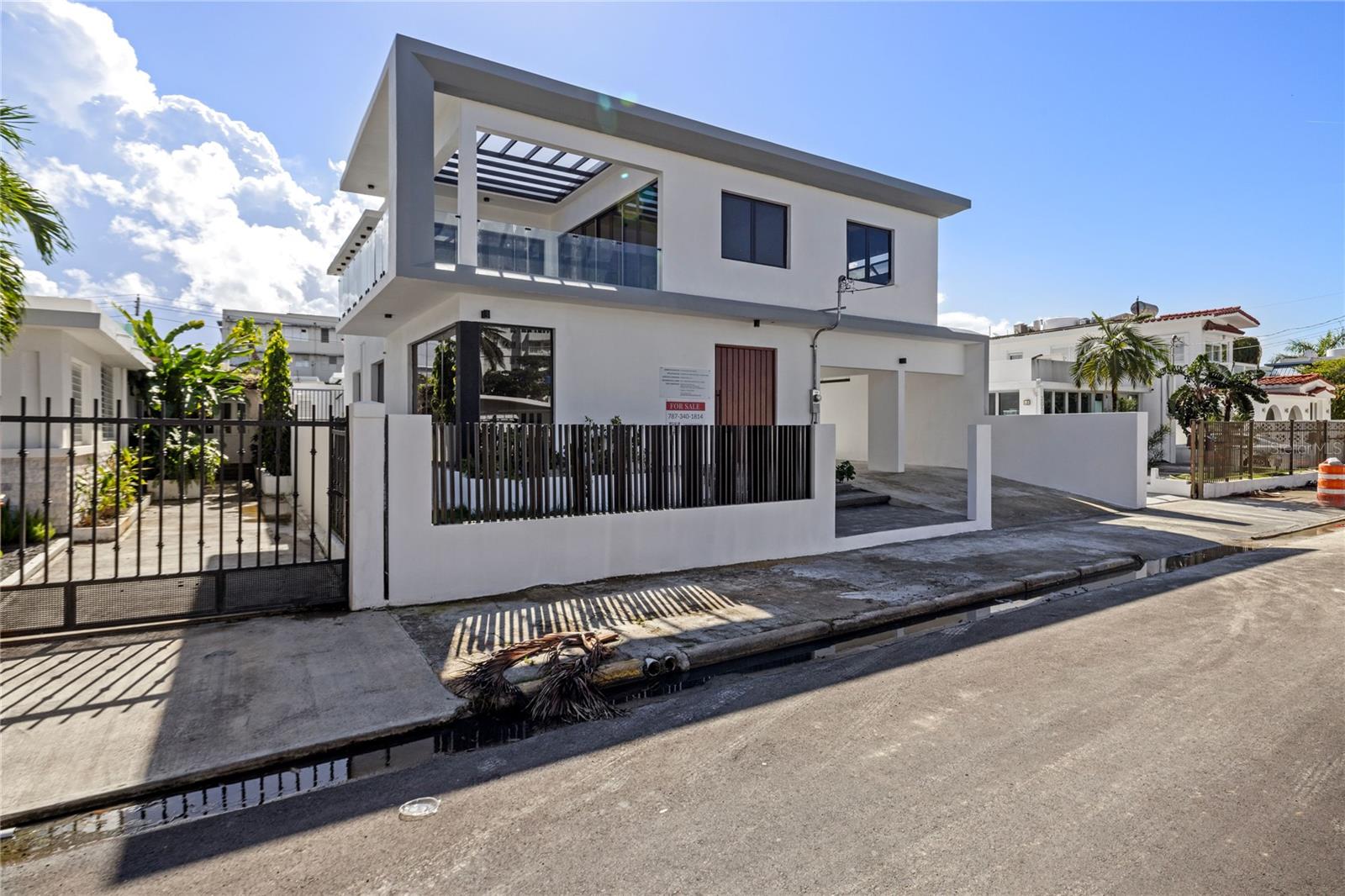 2058 Cacique, PR