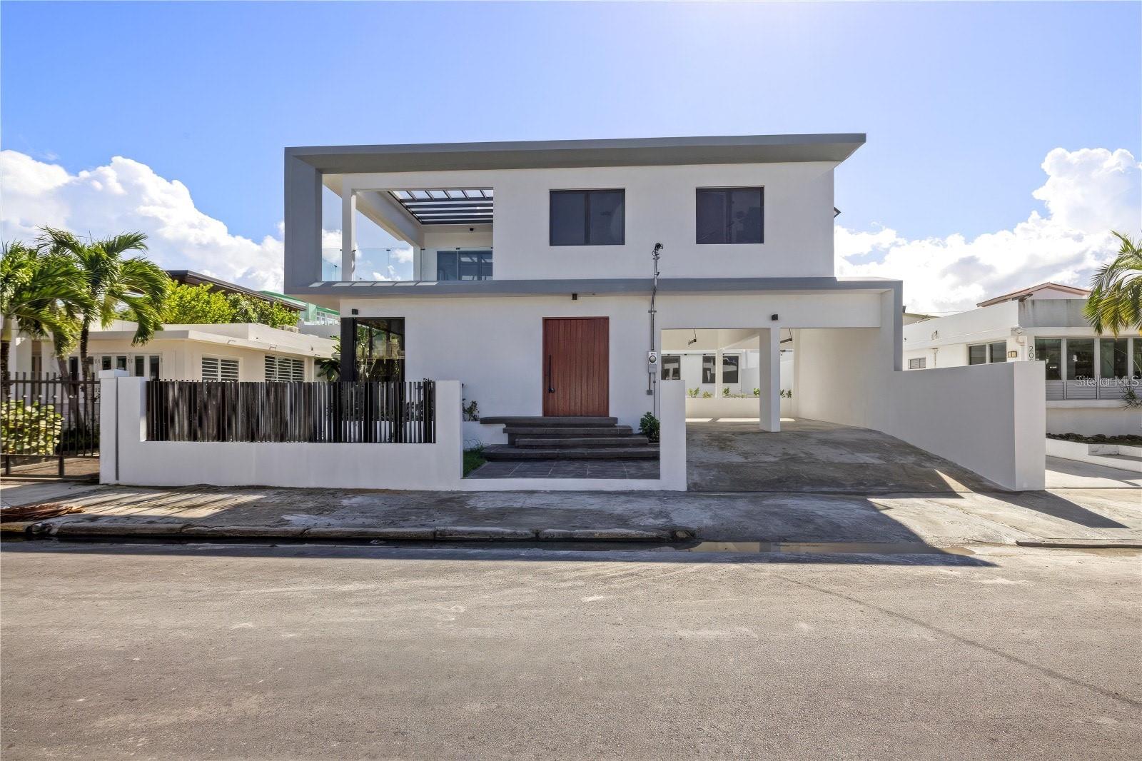 2058 Cacique, PR
