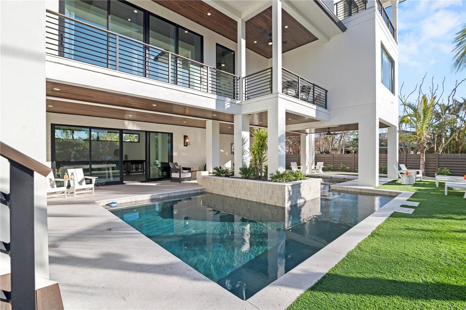 7007 Point Of Rocks Road, FL