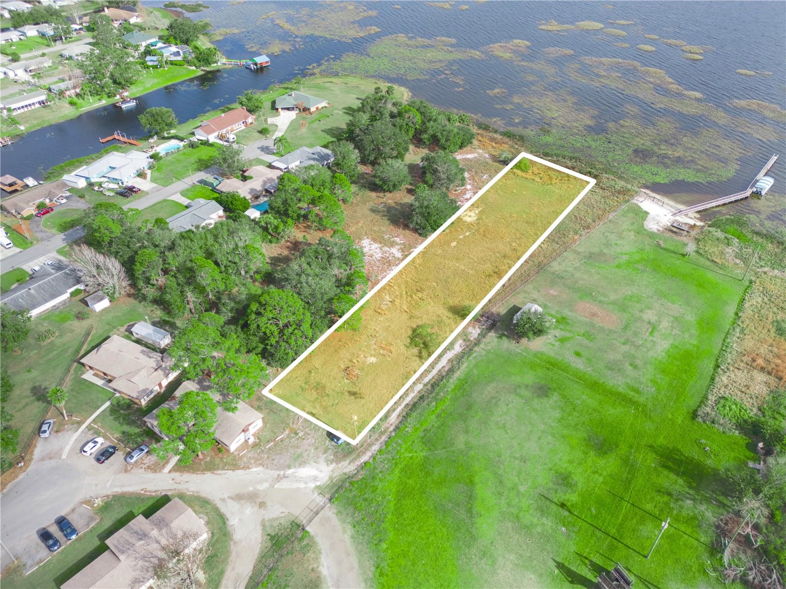 0 Lakeshore Lane, FL