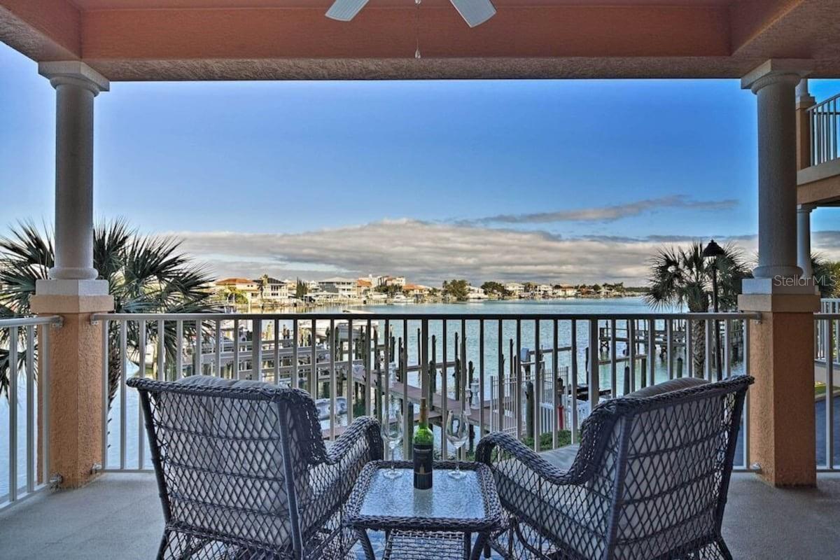 530 Gulfview Boulevard, FL