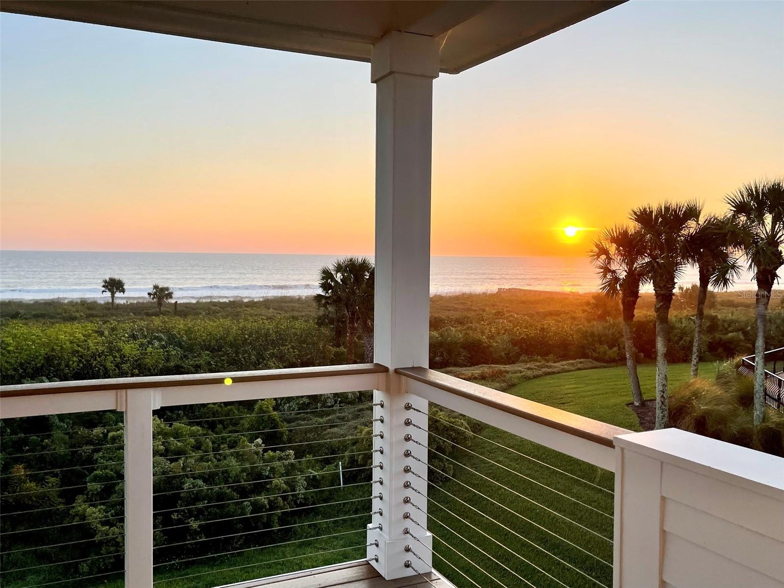 200 Surfview Lane, FL