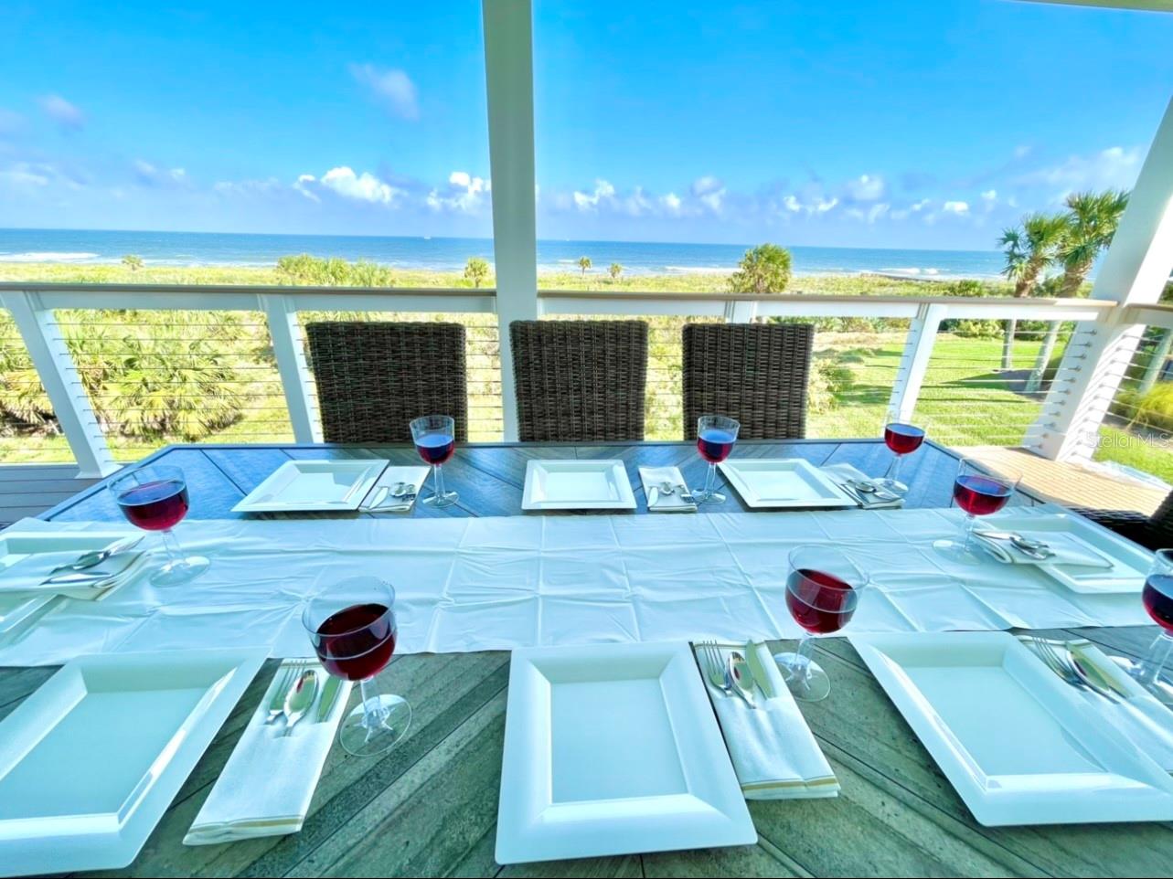 200 Surfview Lane, FL