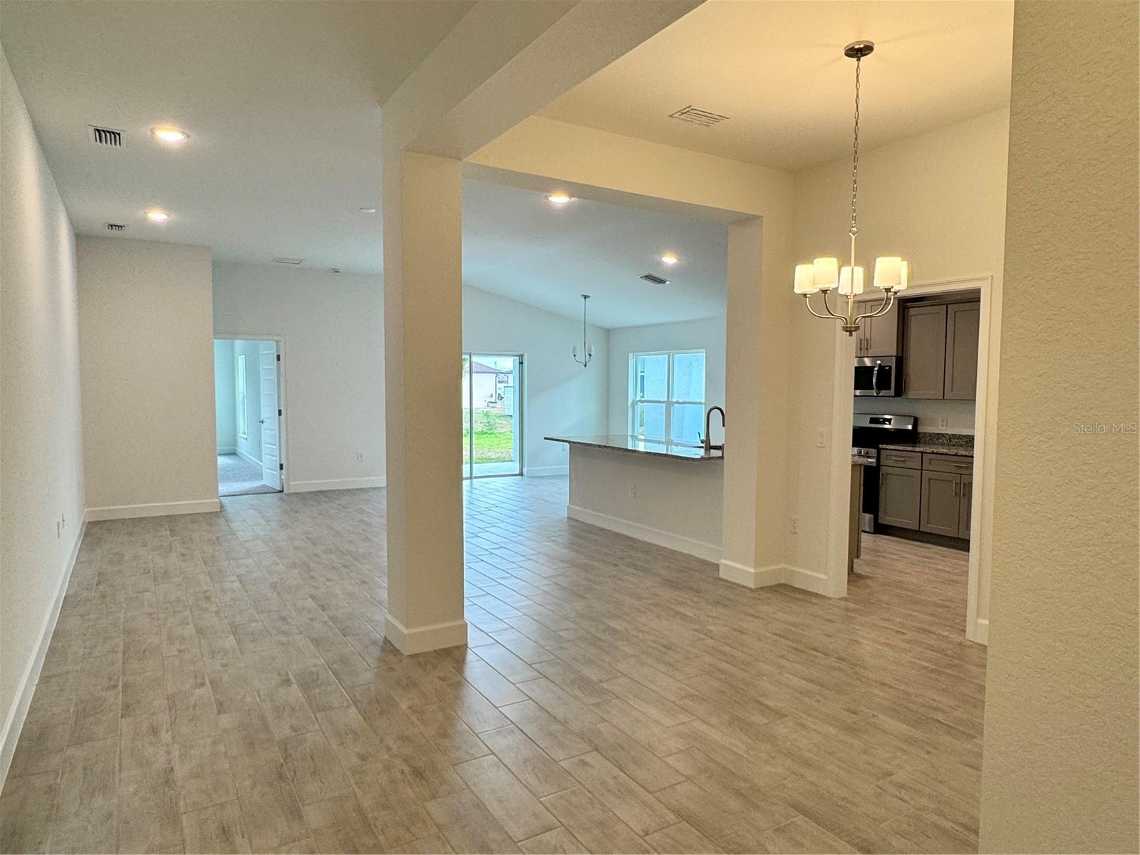 2676 Averland Loop, FL