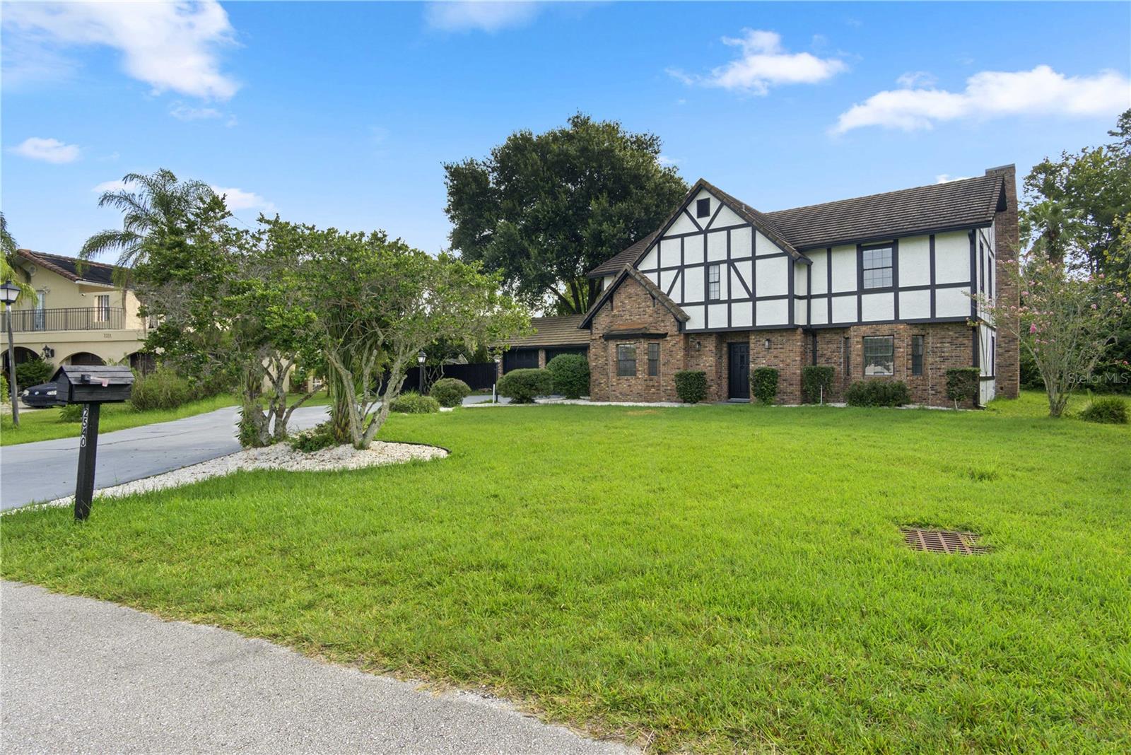 2540 Albany Drive, FL