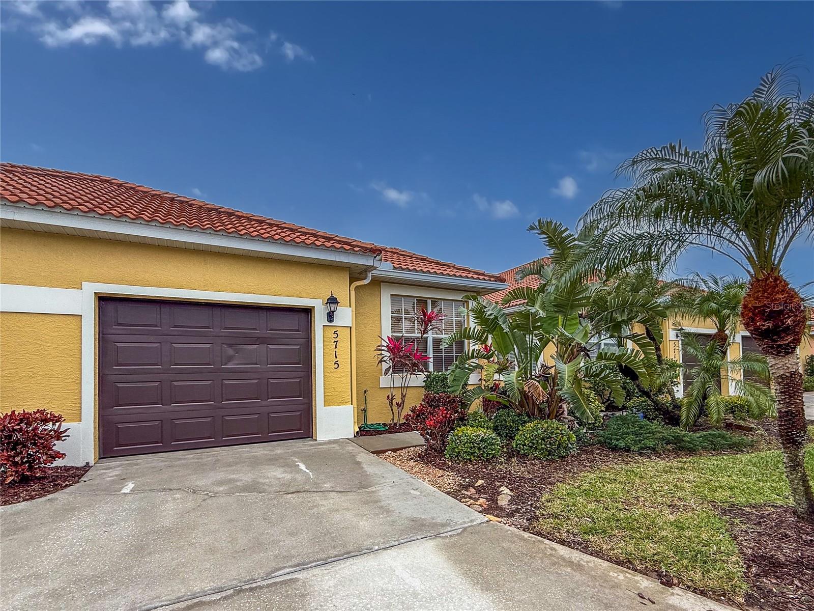 5715 Spanish Point Court, FL