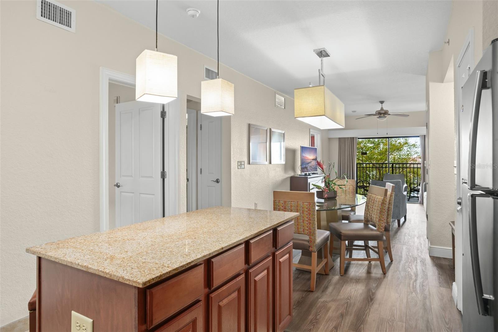 12538 Floridays Resort Drive, FL