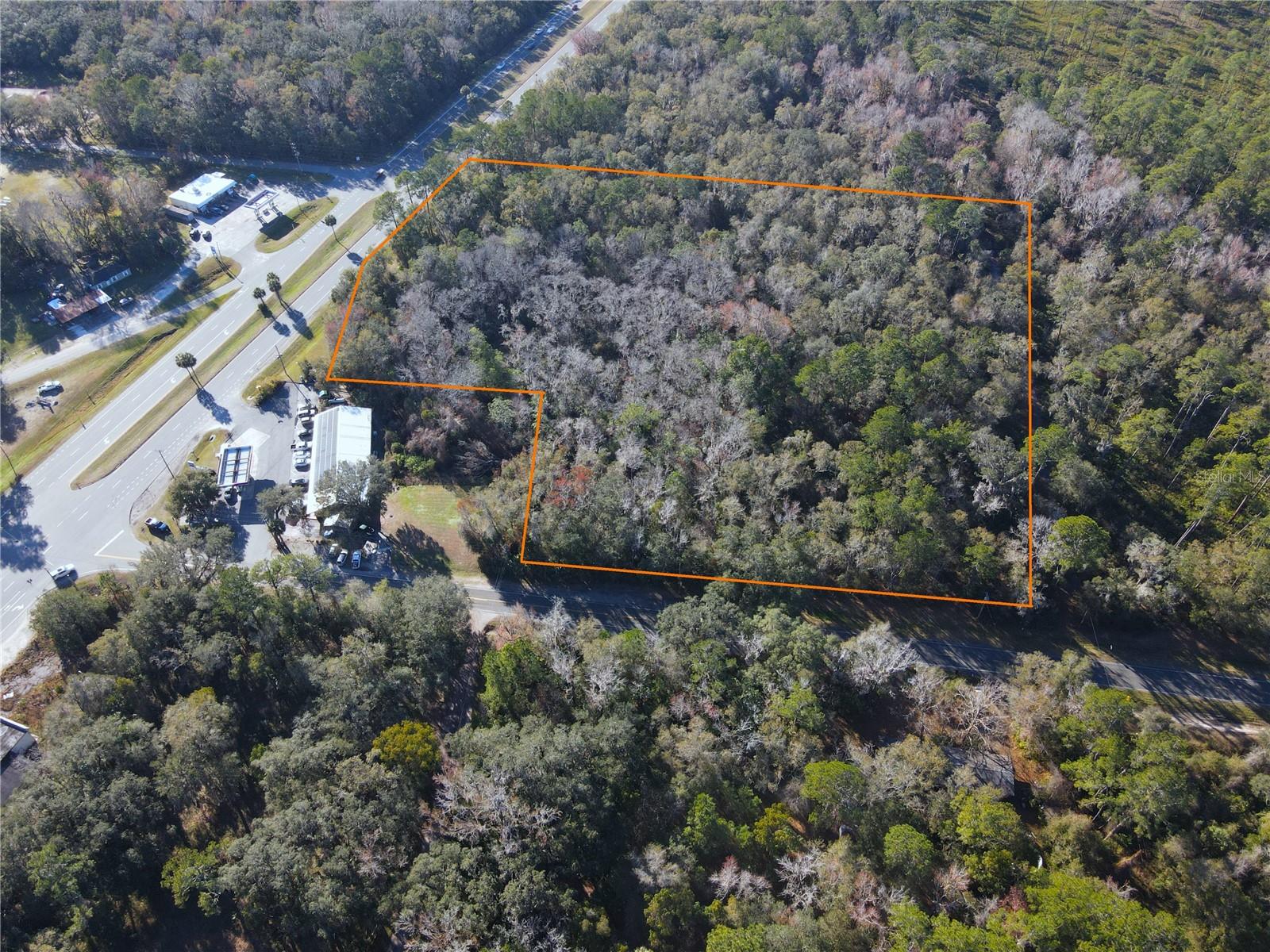 102 Highway 441, FL