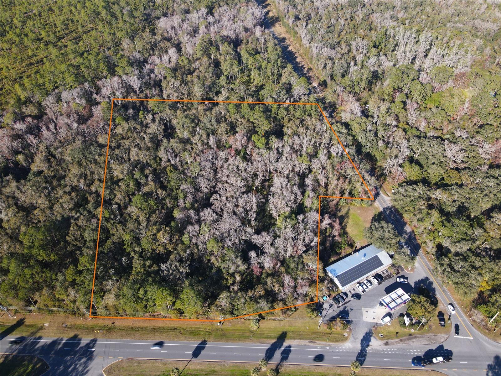 102 Highway 441, FL