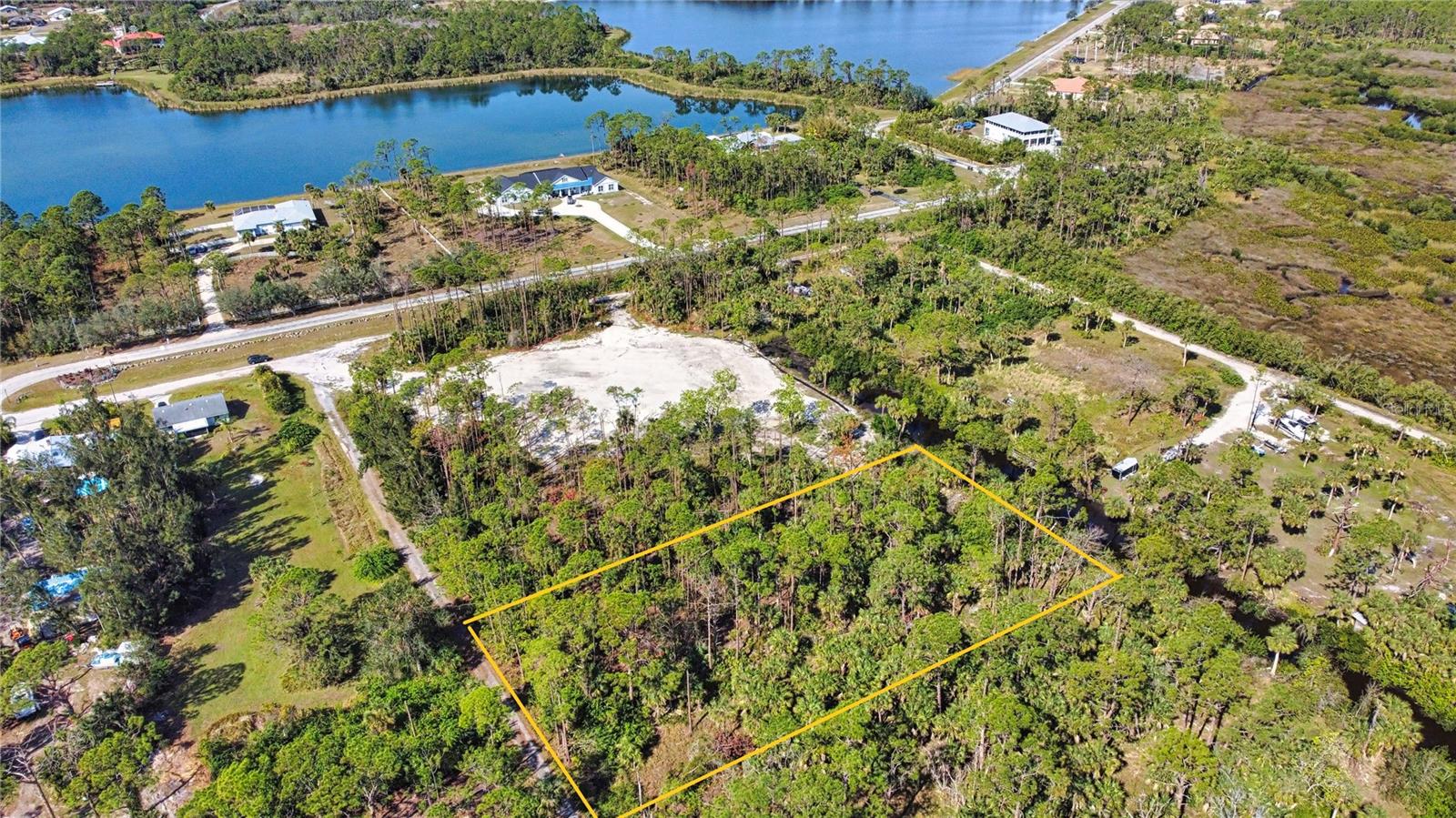 9051 Caloosa Drive, FL