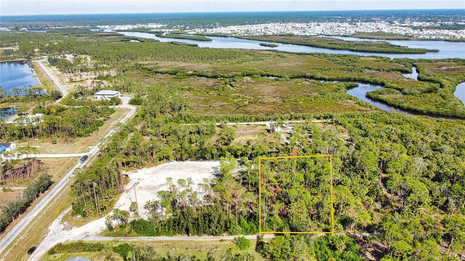 9051 Caloosa Drive, FL