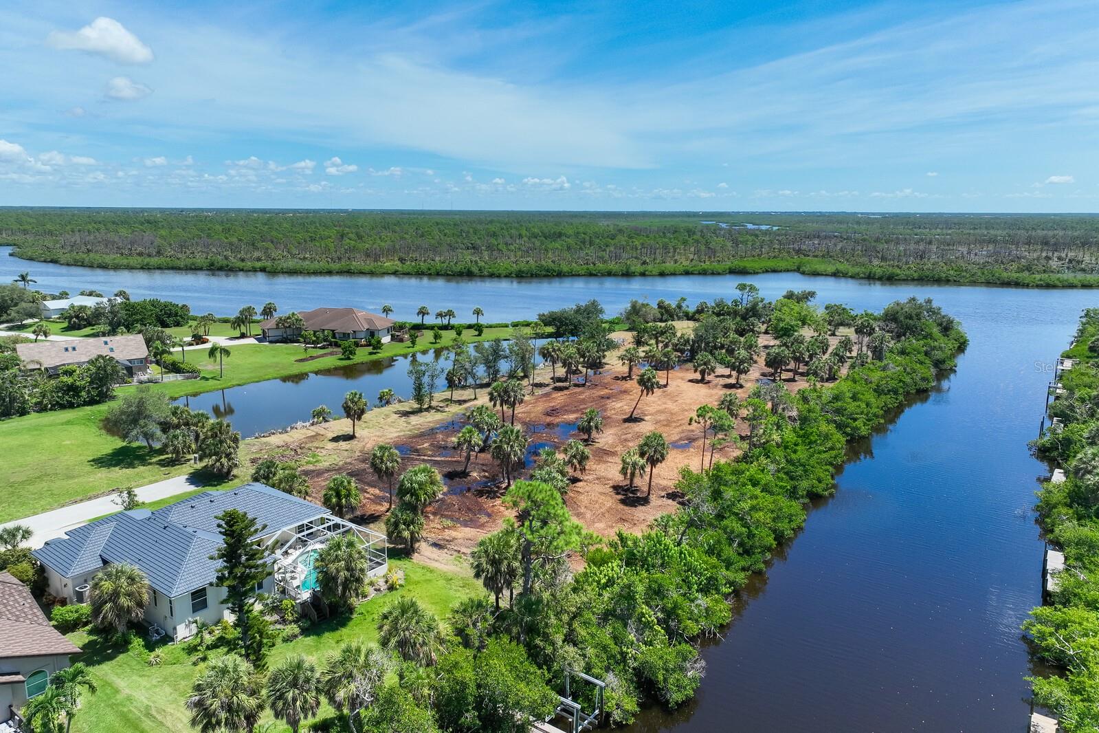 4700 Arlington Drive, FL
