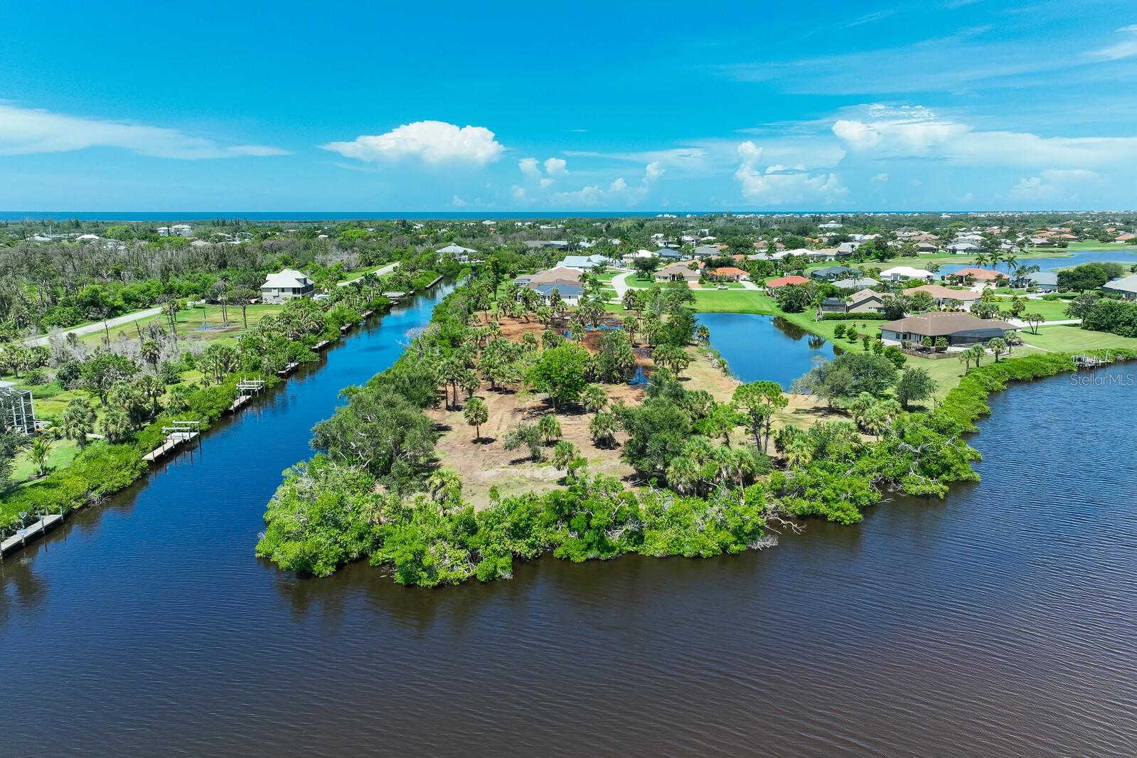 4700 Arlington Drive, FL