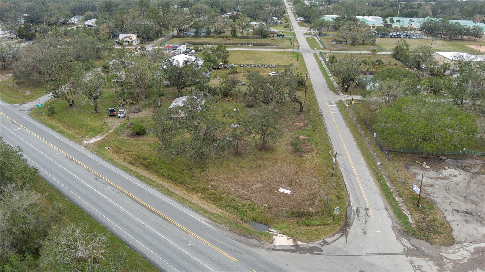 37015 State Road 70, FL