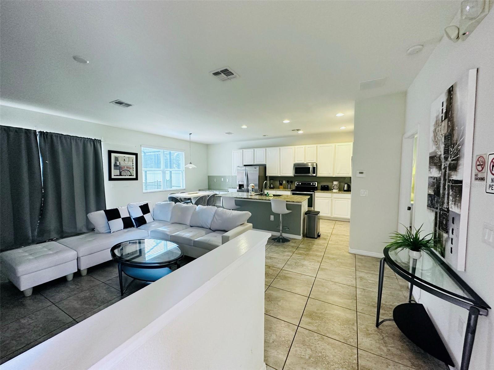 840 Las Fuentes Drive, FL