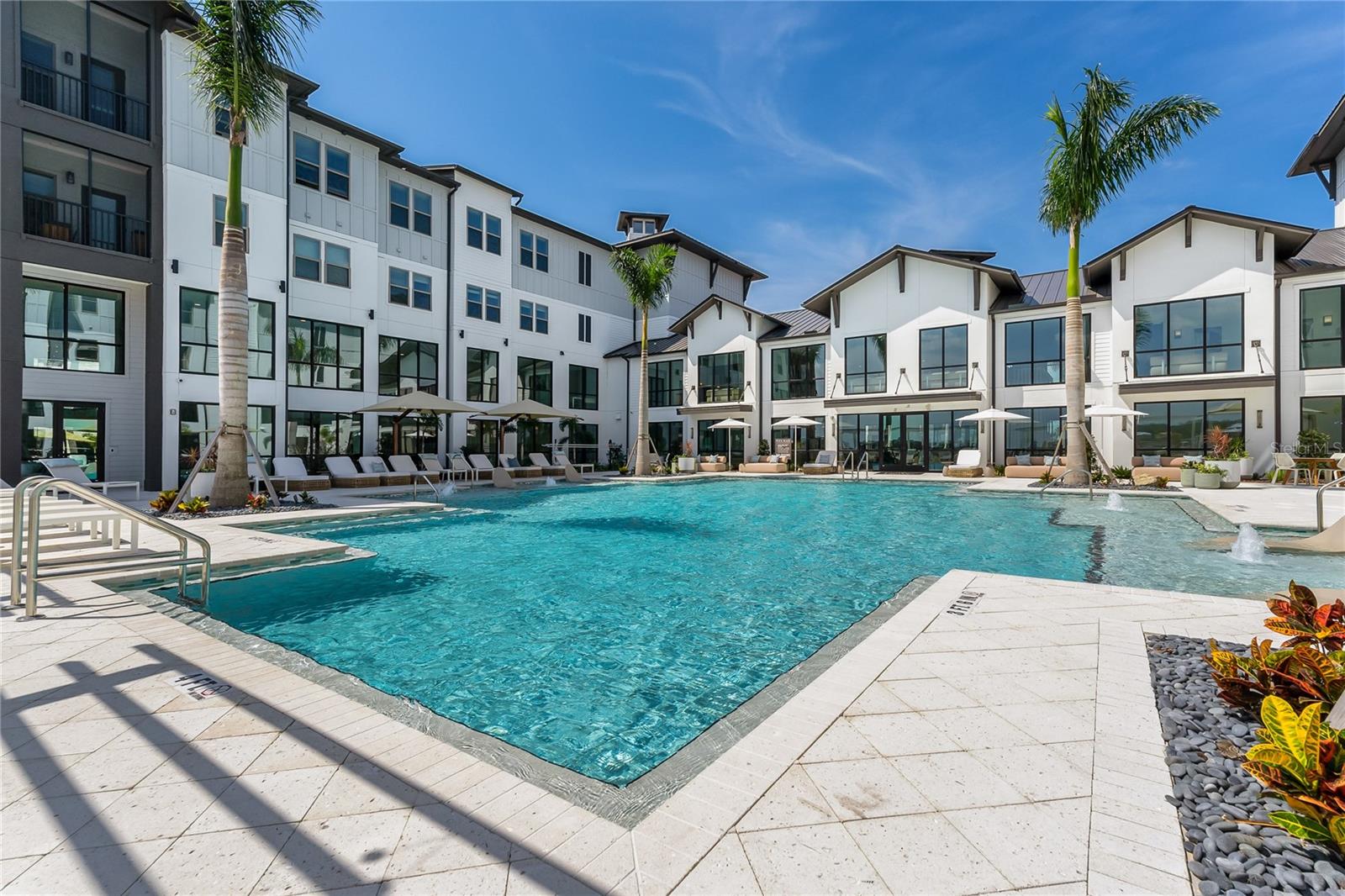 1420 Lakefront Drive, FL