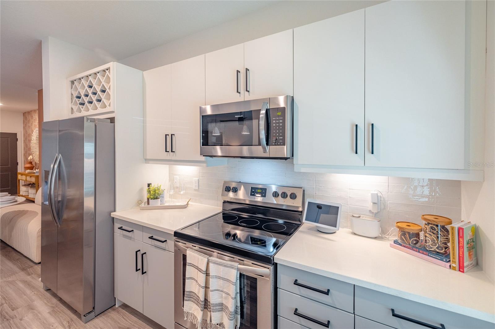 1420 Lakefront Drive, FL