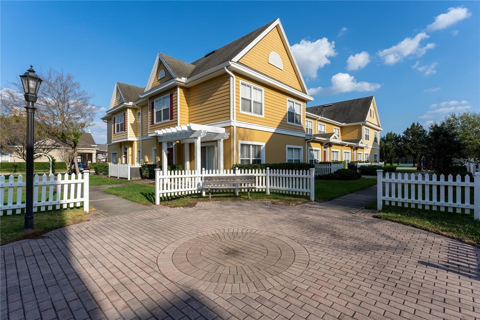 2622 Lodi Circle, FL