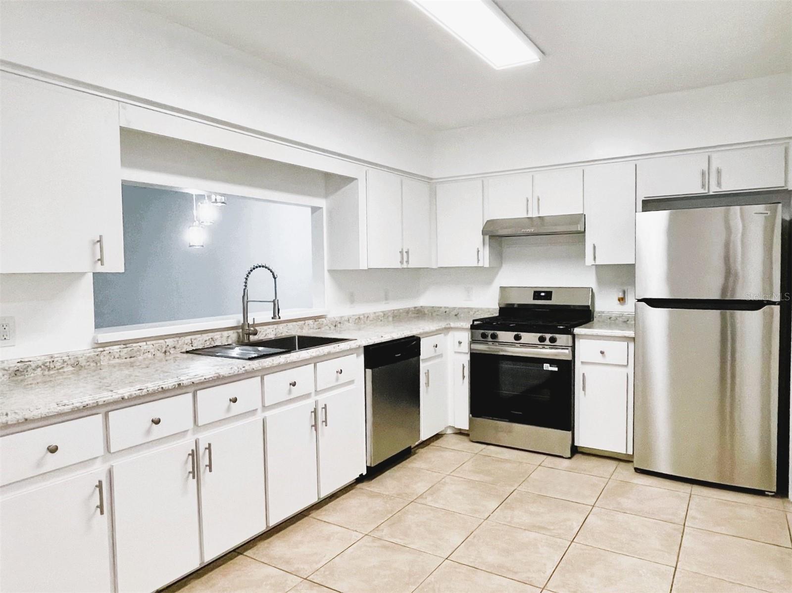2348 Isle Royale Court, FL