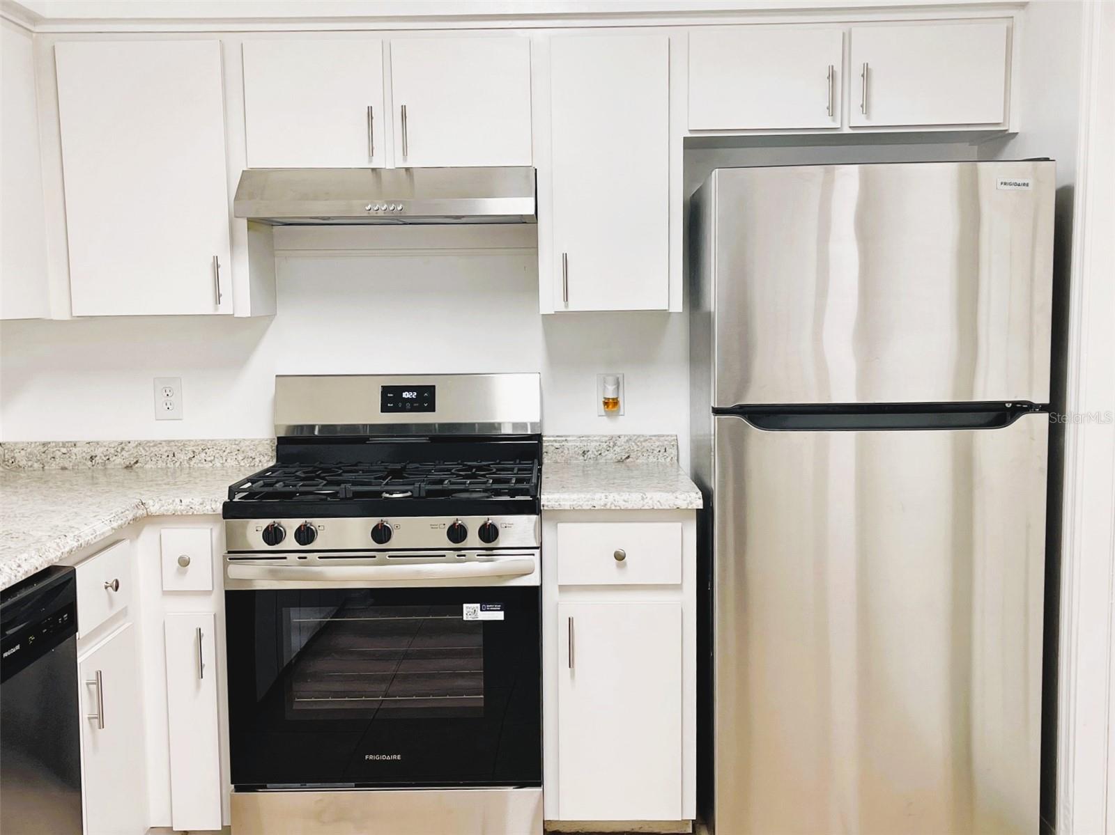 2348 Isle Royale Court, FL