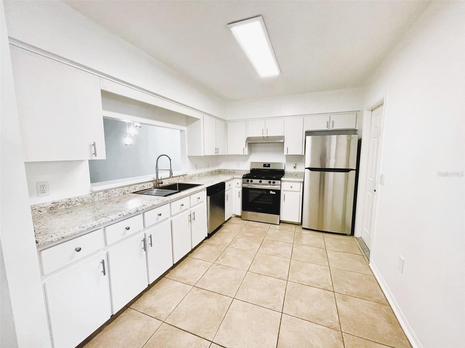 2348 Isle Royale Court, FL