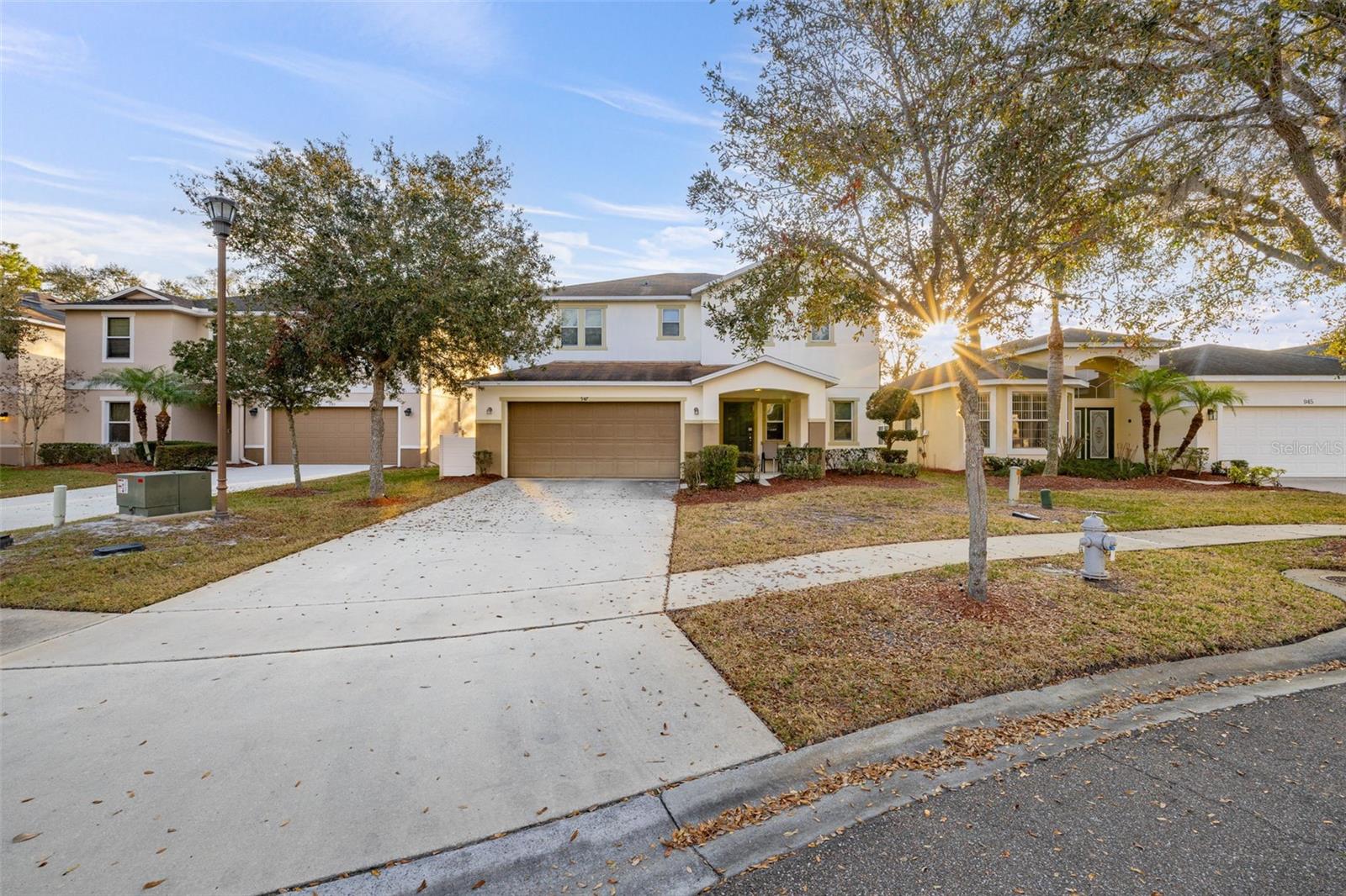 947 Emerald Green Court, FL