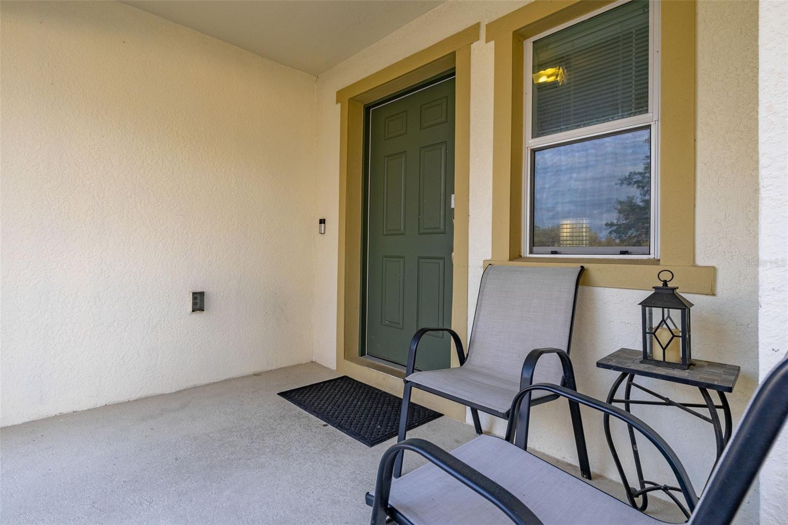 947 Emerald Green Court, FL