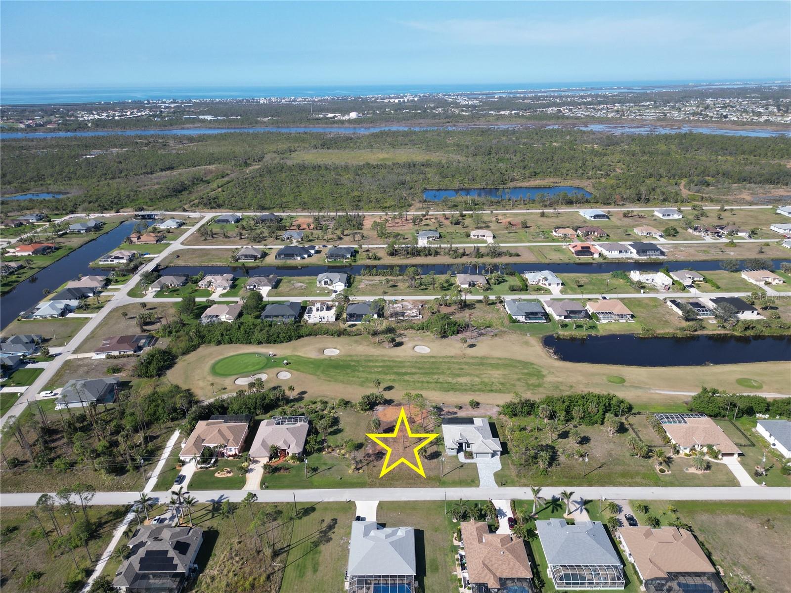 10 Pine Valley Place, FL