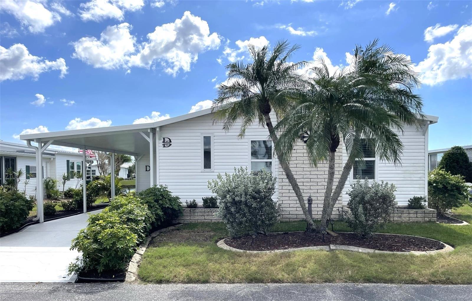 473 Sharks Point, FL