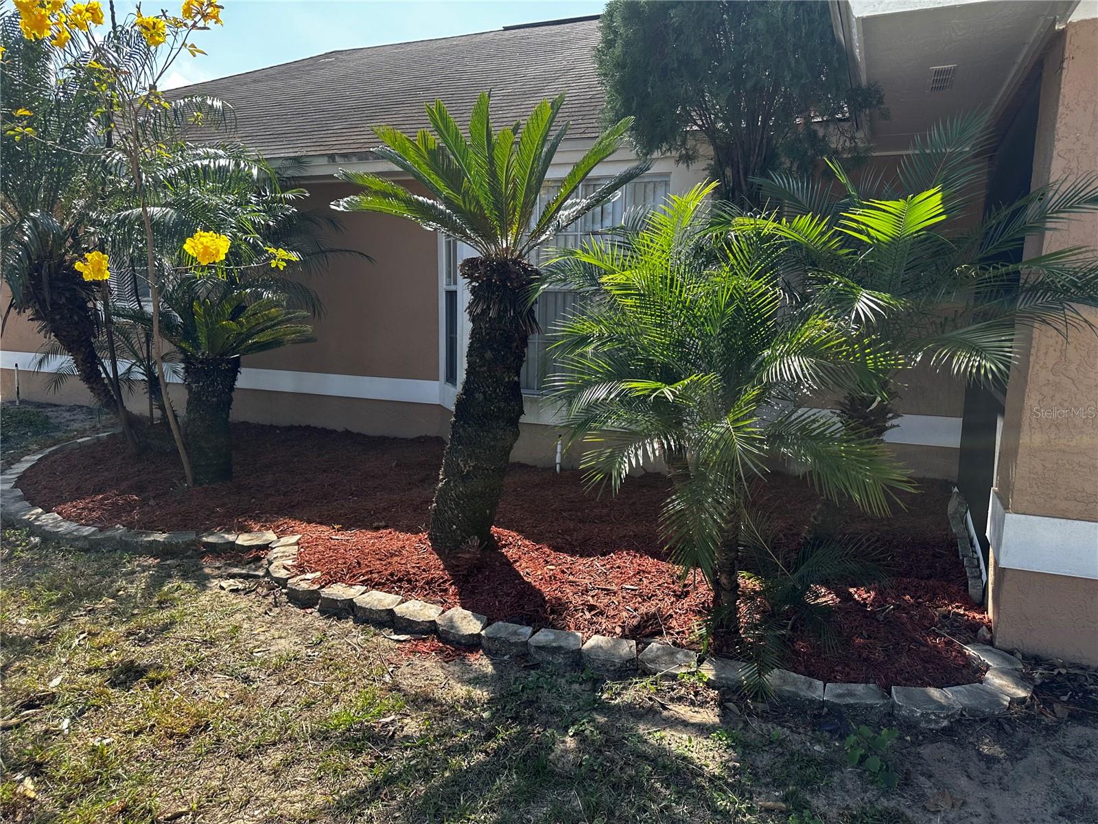 121 Loma Bonita Drive, FL