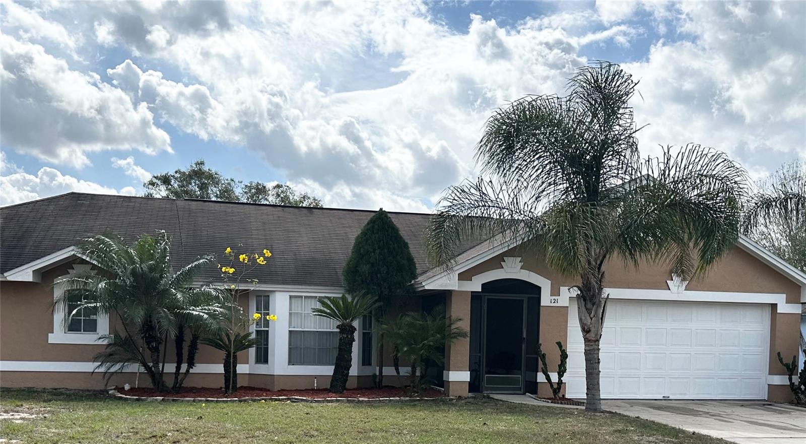 121 Loma Bonita Drive, FL