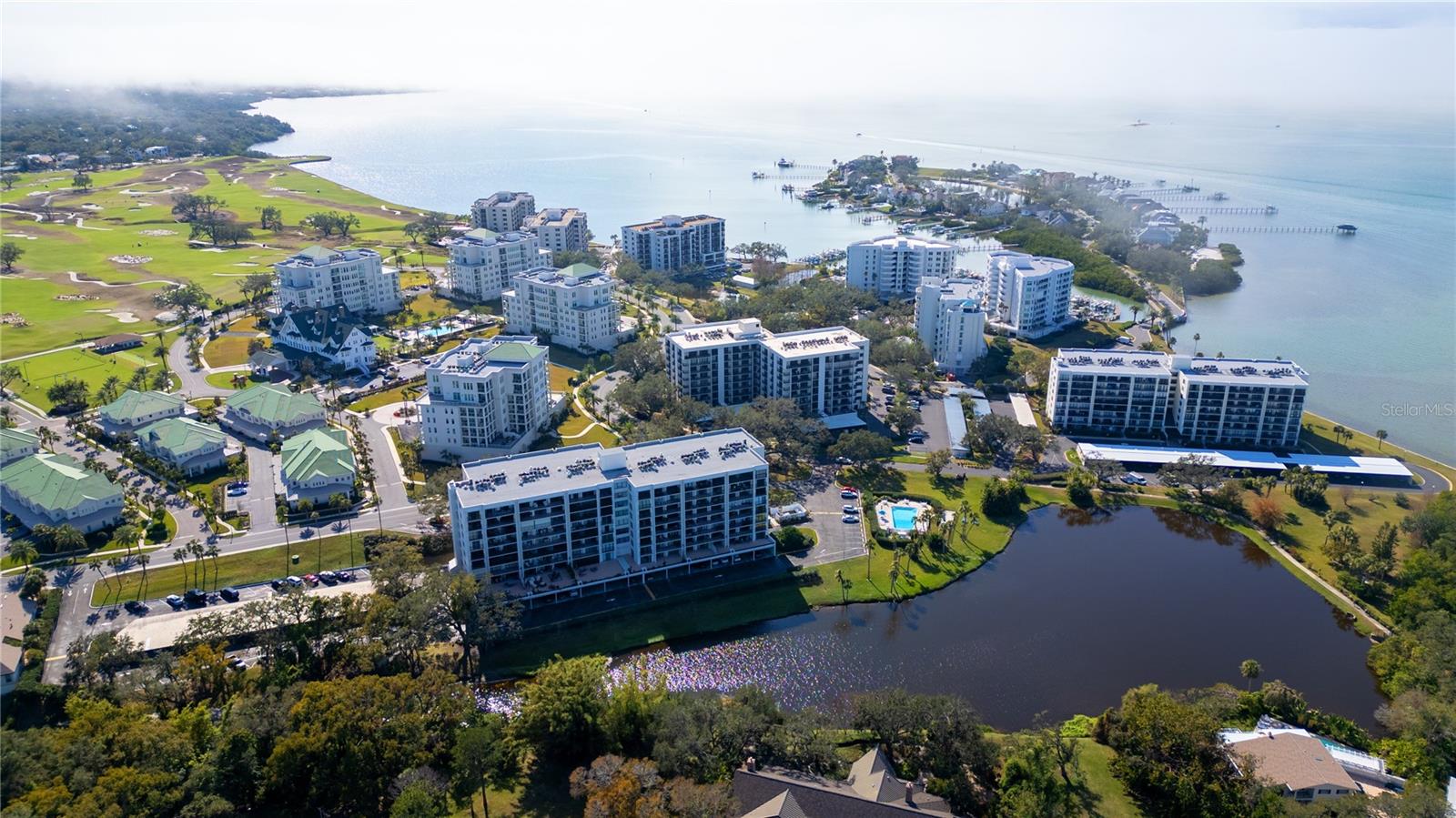 100 Oakmont Lane, FL