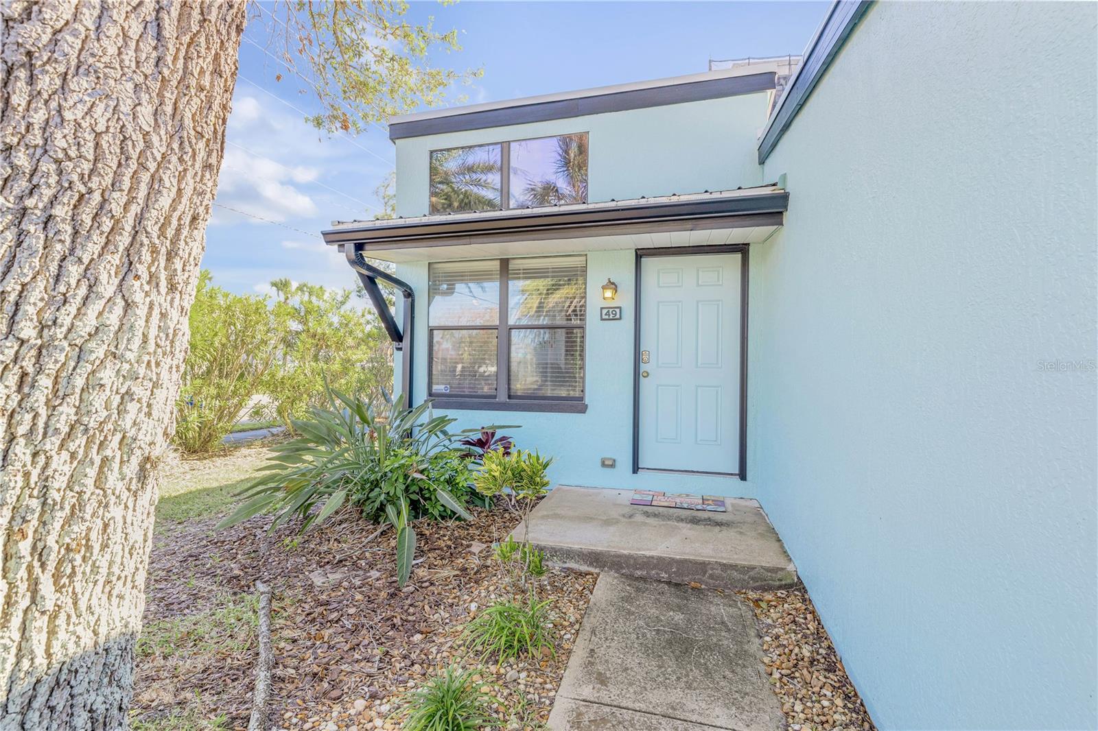 49 Jacaranda Cay Court, FL