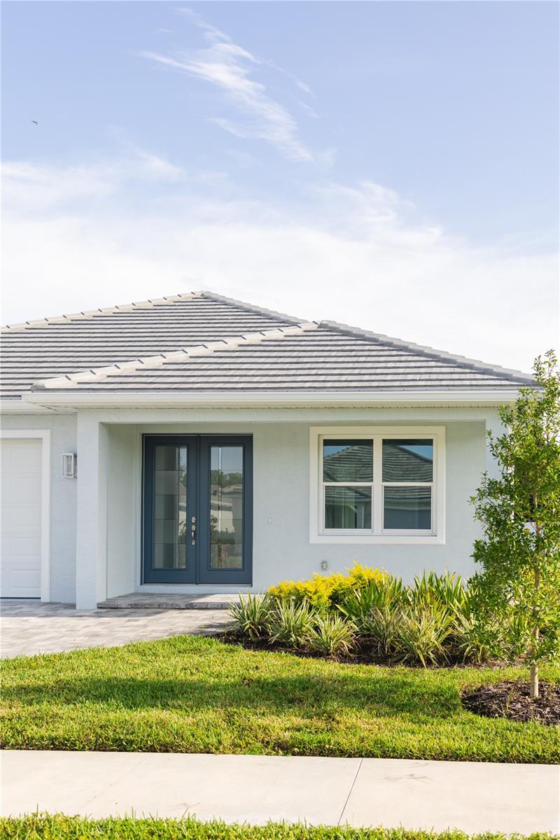5213 Willow Lake Court, FL