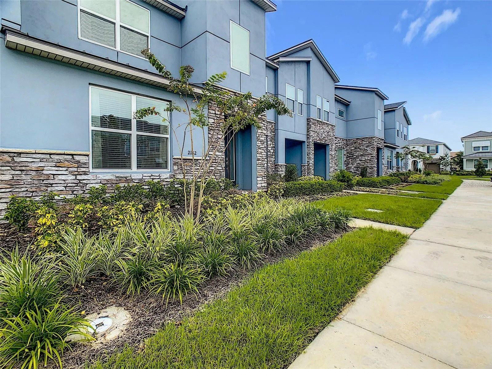 2182 Cooper Bell Place, FL