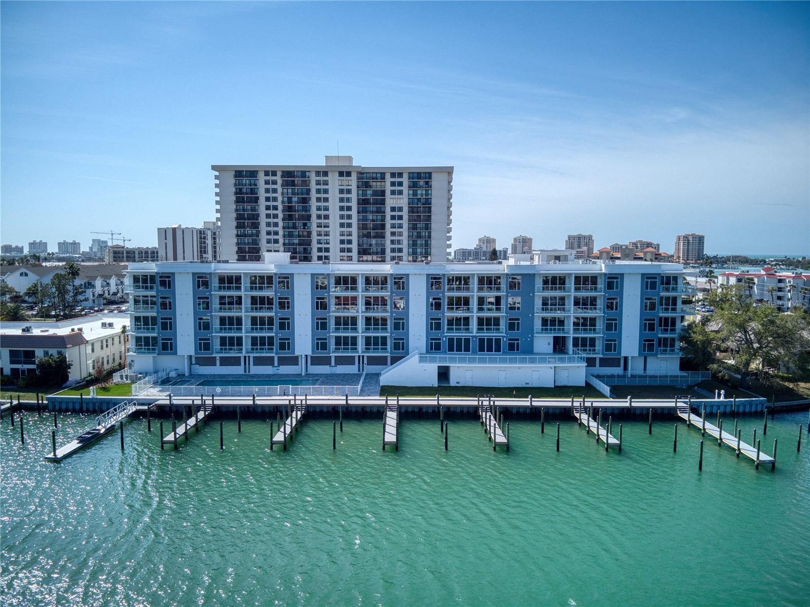 415 Island Way, FL
