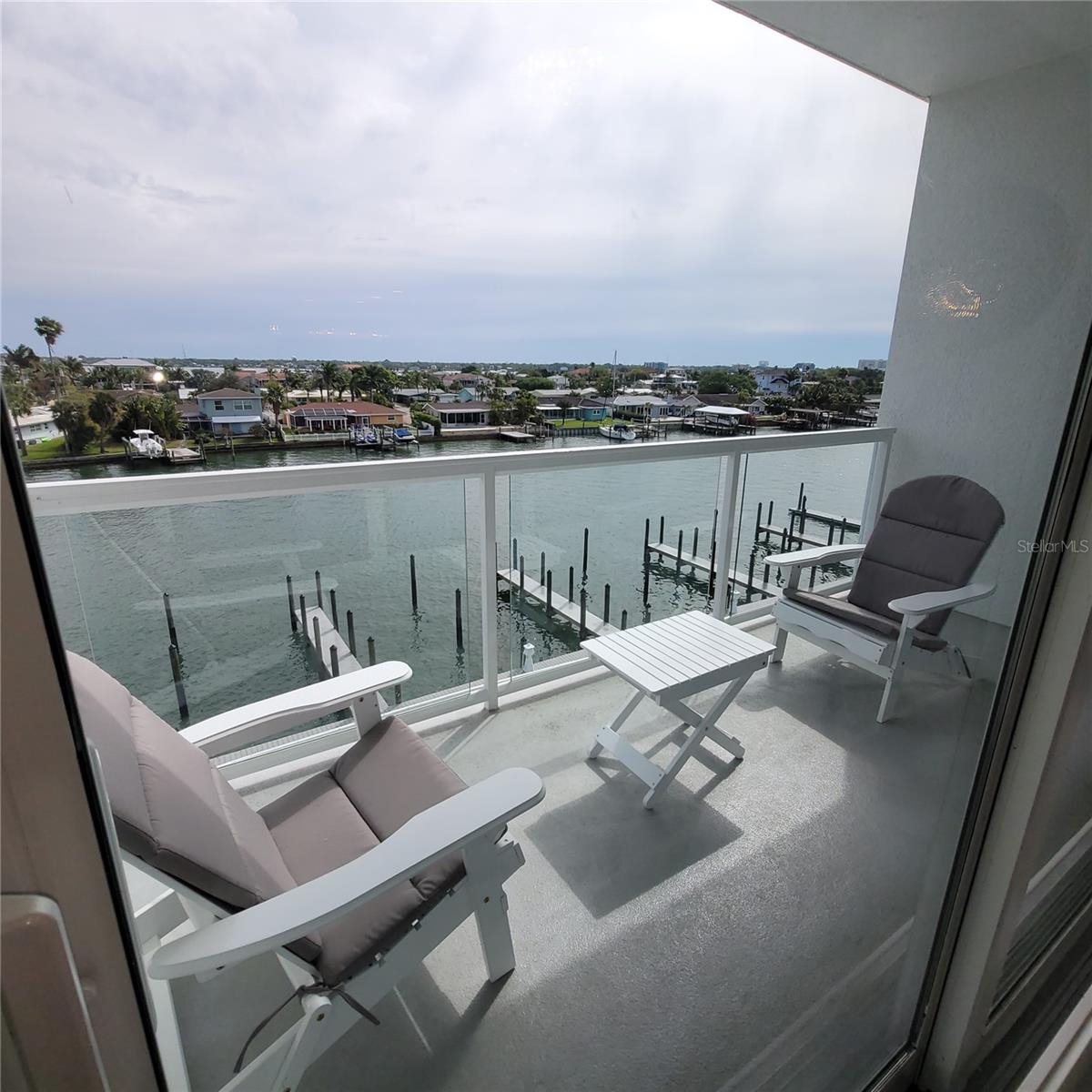 415 Island Way, FL