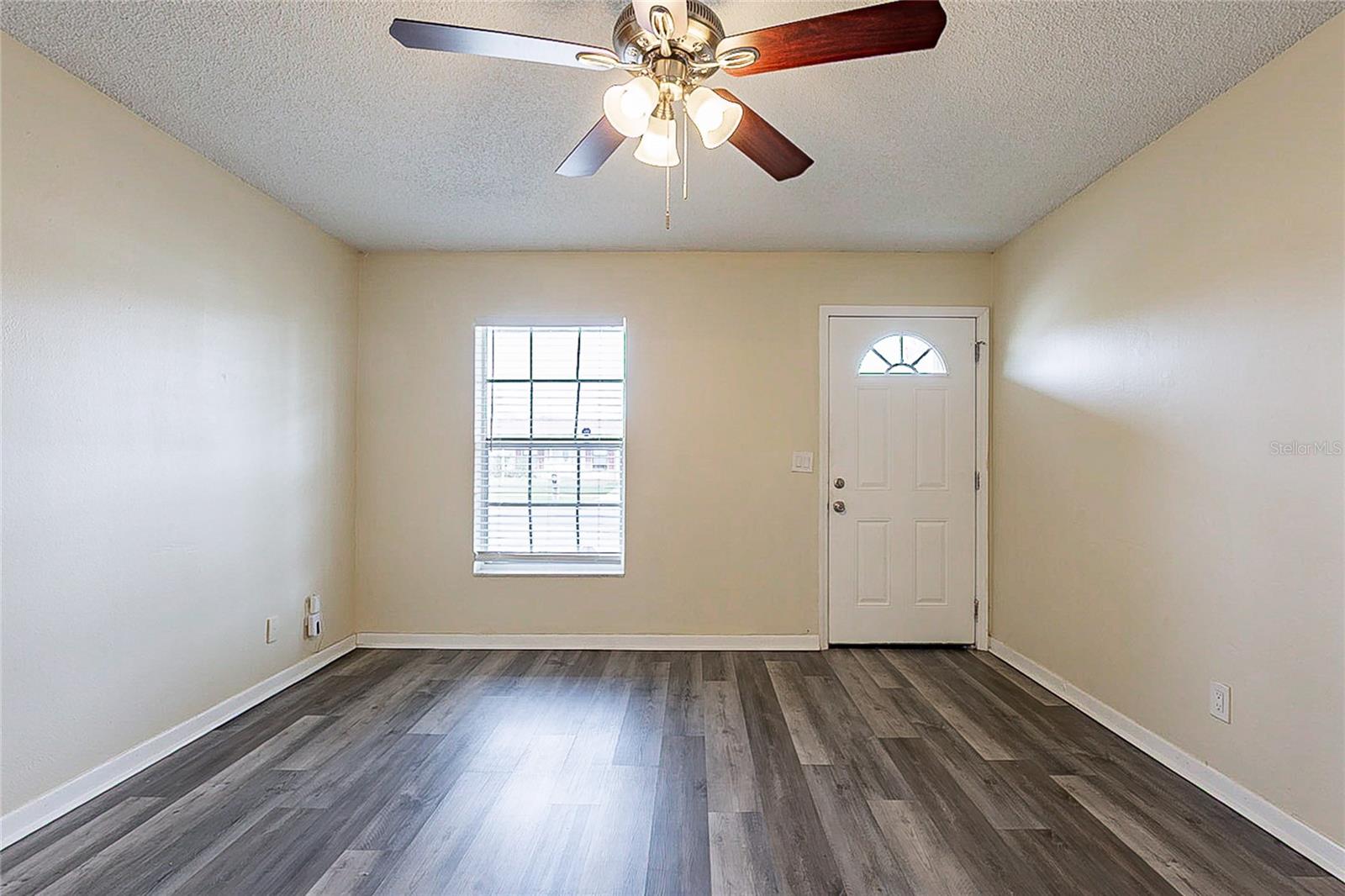 8528 Gold Ridge Circle, FL