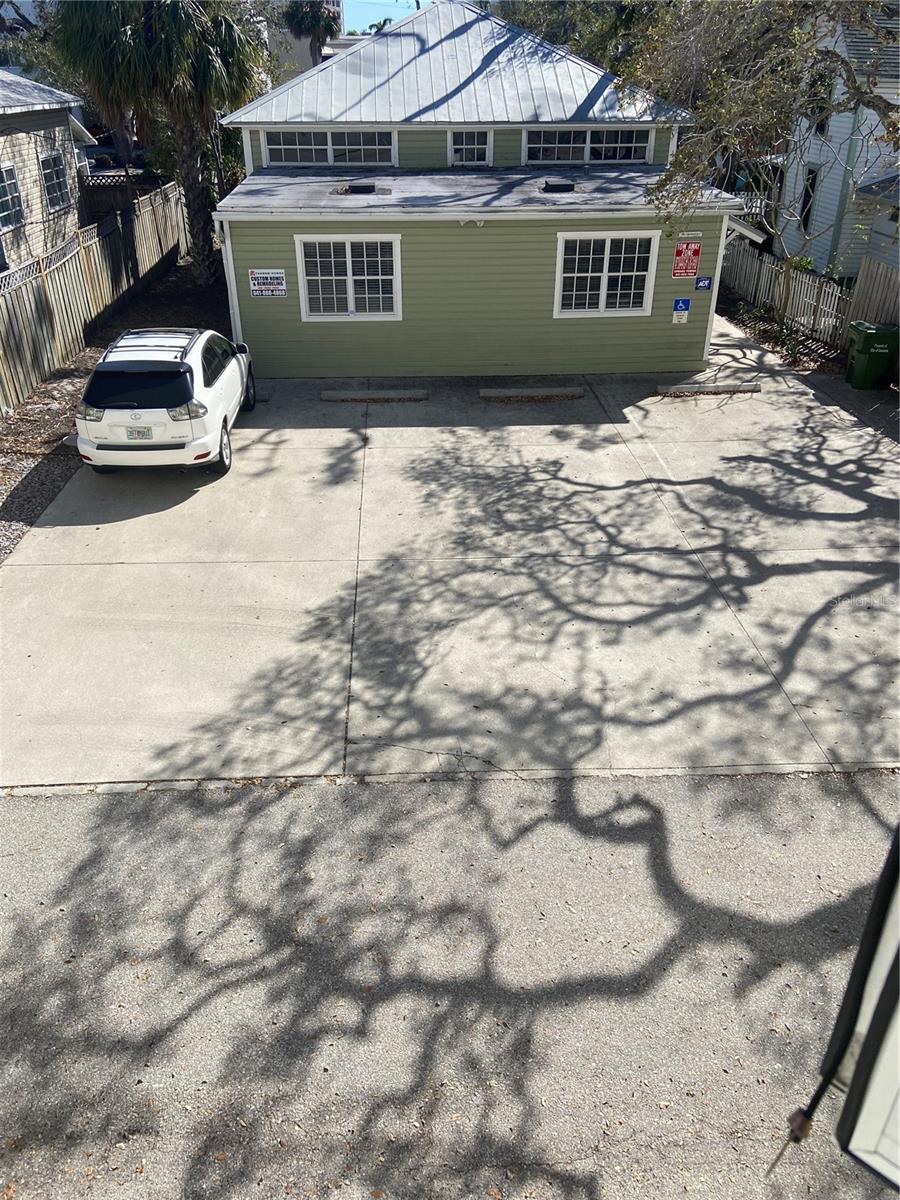 1267 2nd Street, FL