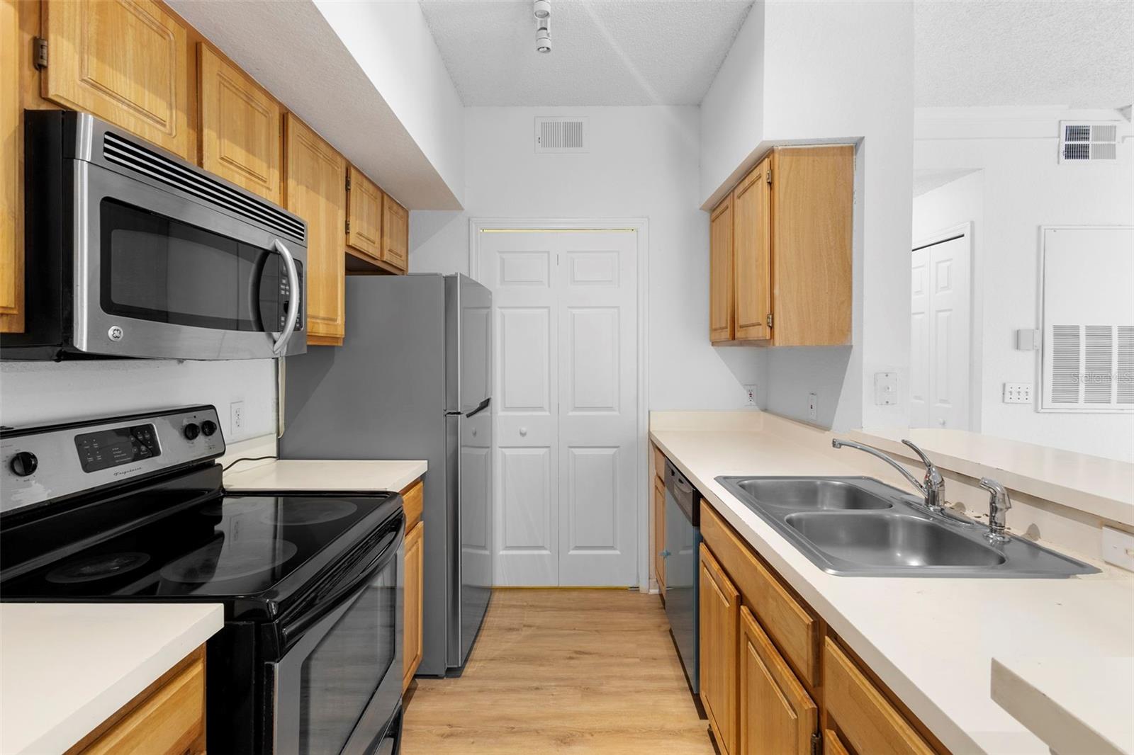 13037 Mulberry Park Drive, FL