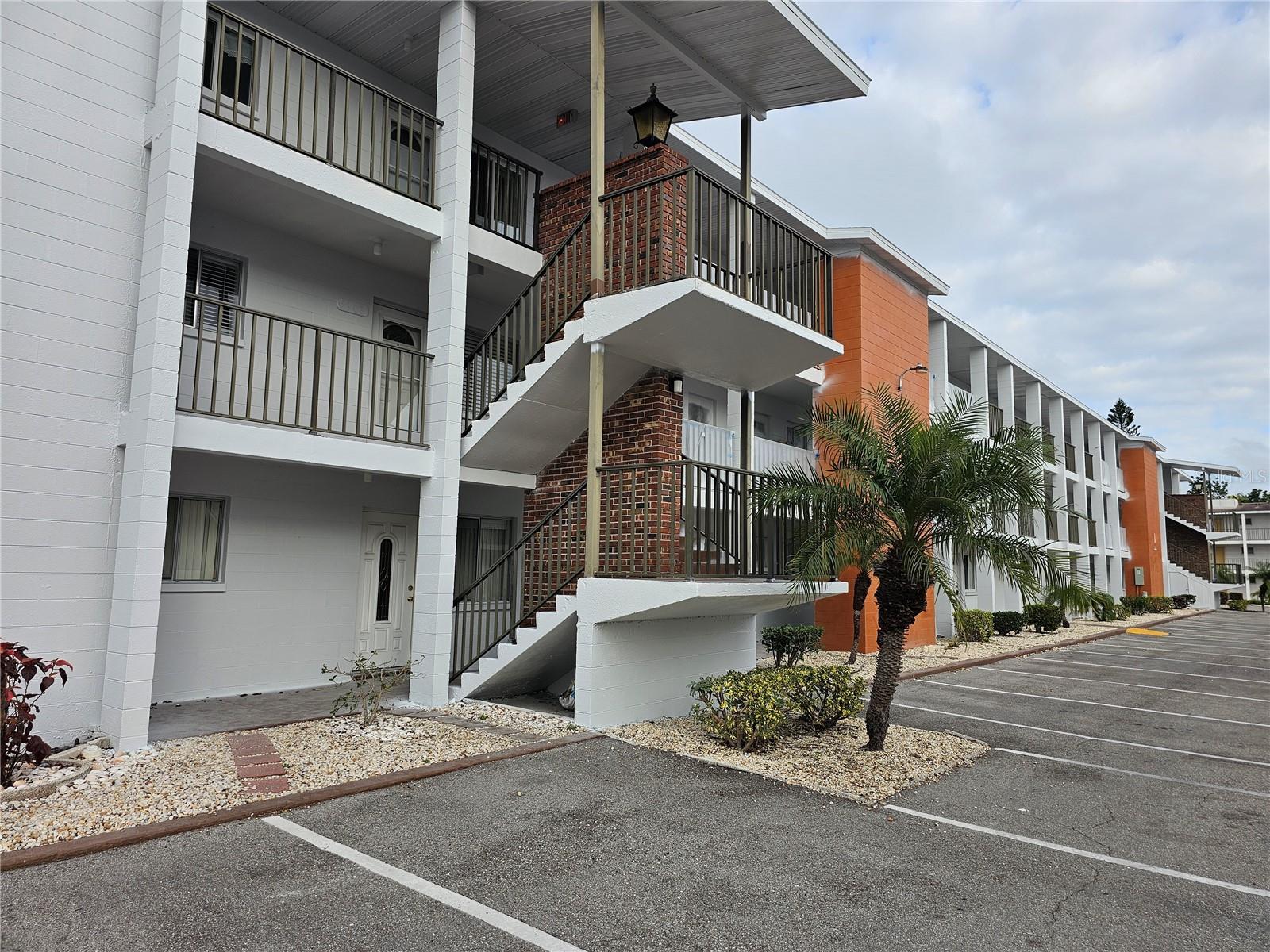 5906 Garden Lane, FL