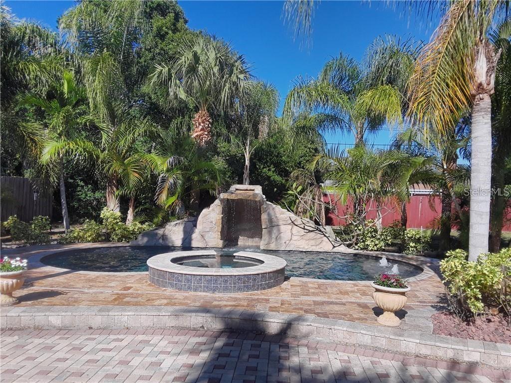 681 Jasmine Way, FL
