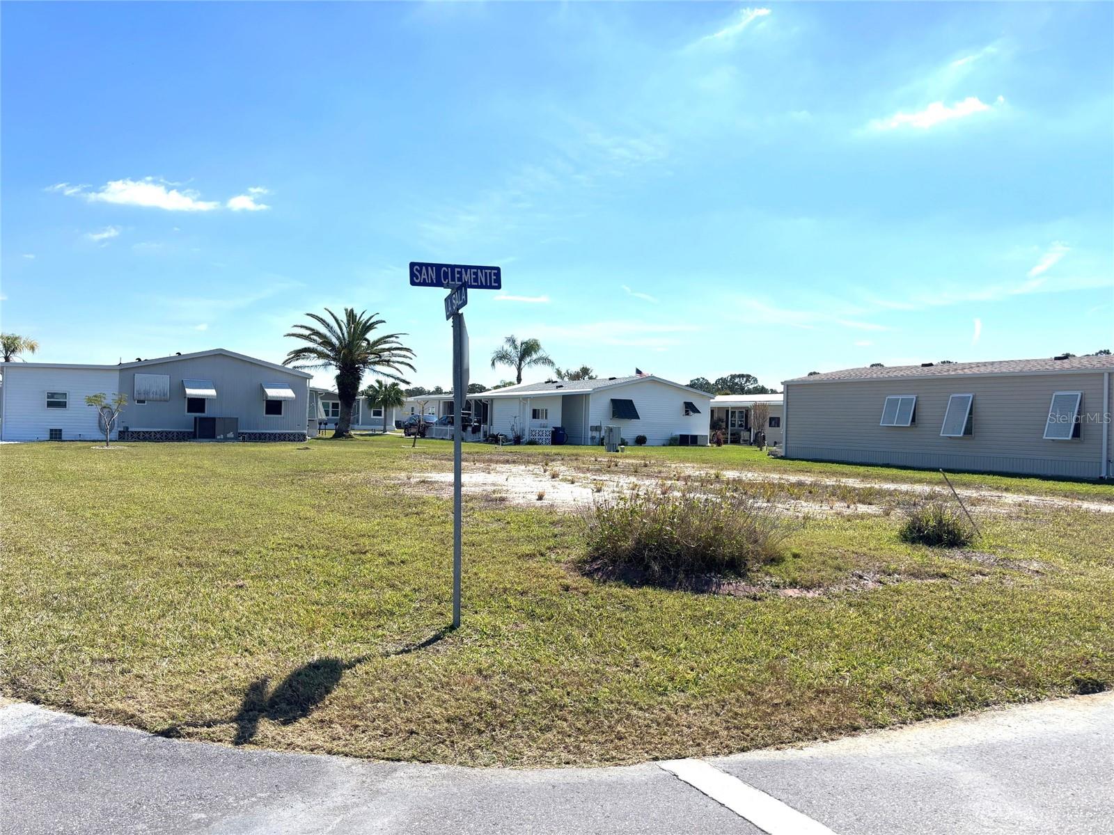 502 San Clemente Circle, FL