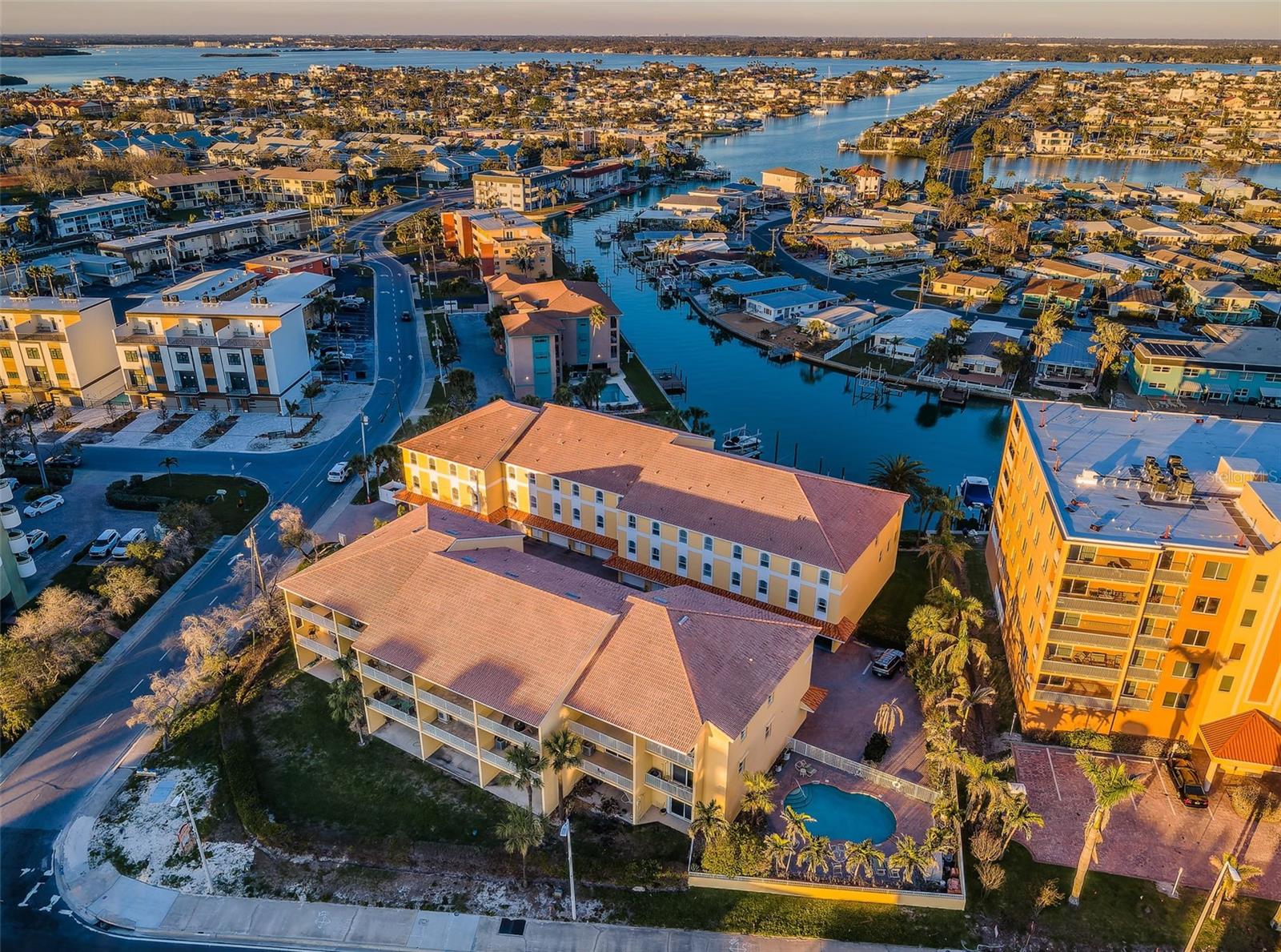 11595 Gulf Boulevard, FL