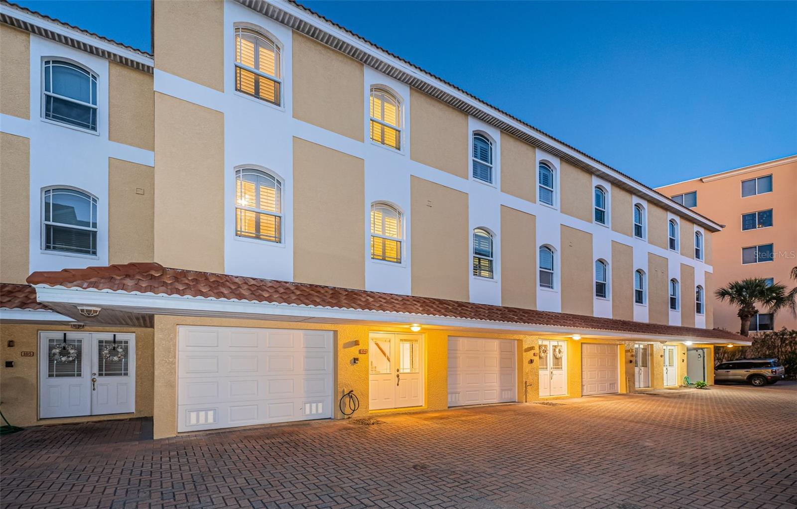 11595 Gulf Boulevard, FL