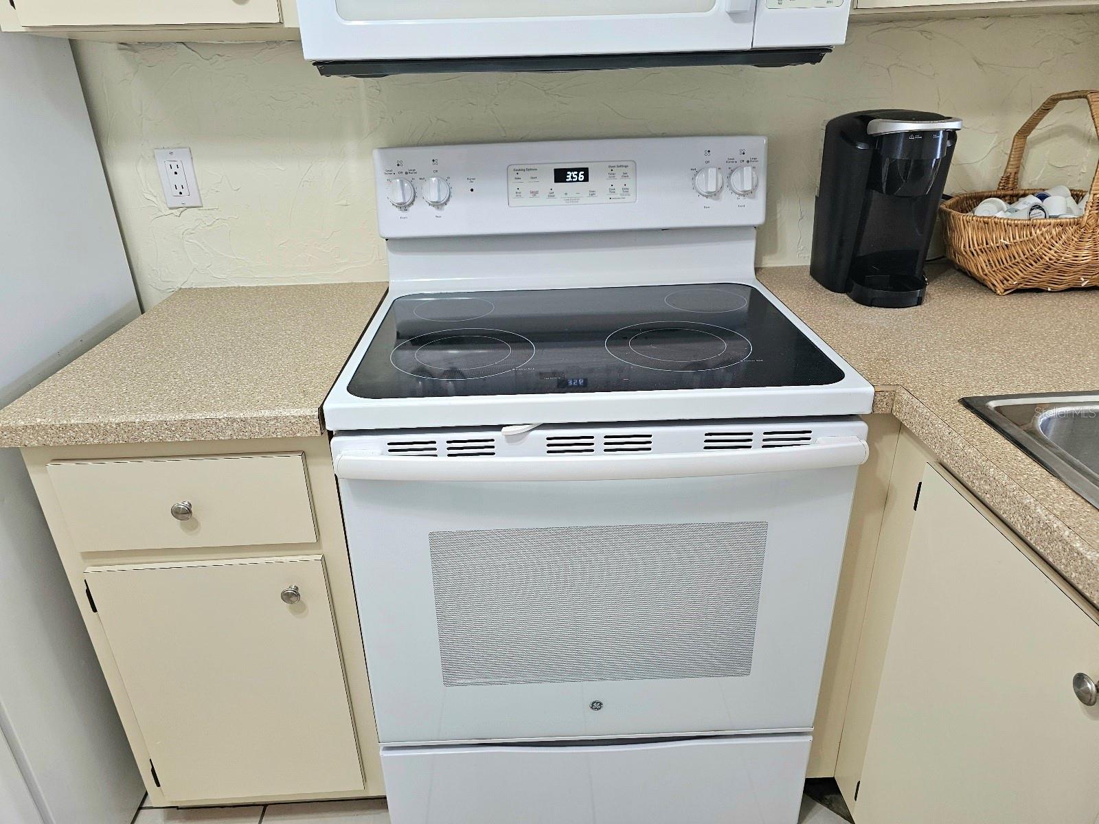 25225 Rampart Boulevard, FL